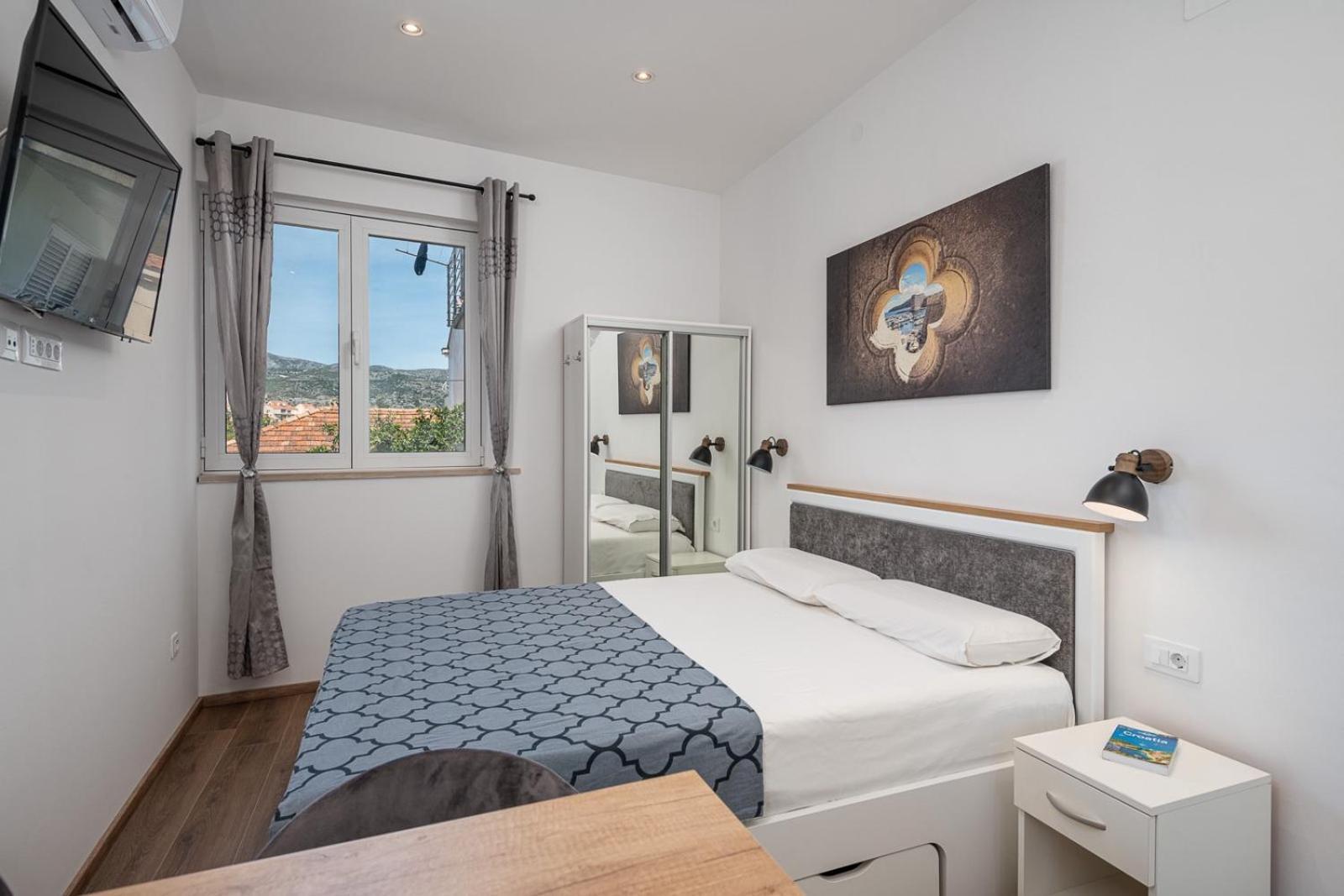Apartment 4m Above Sunset Dubrovnik
